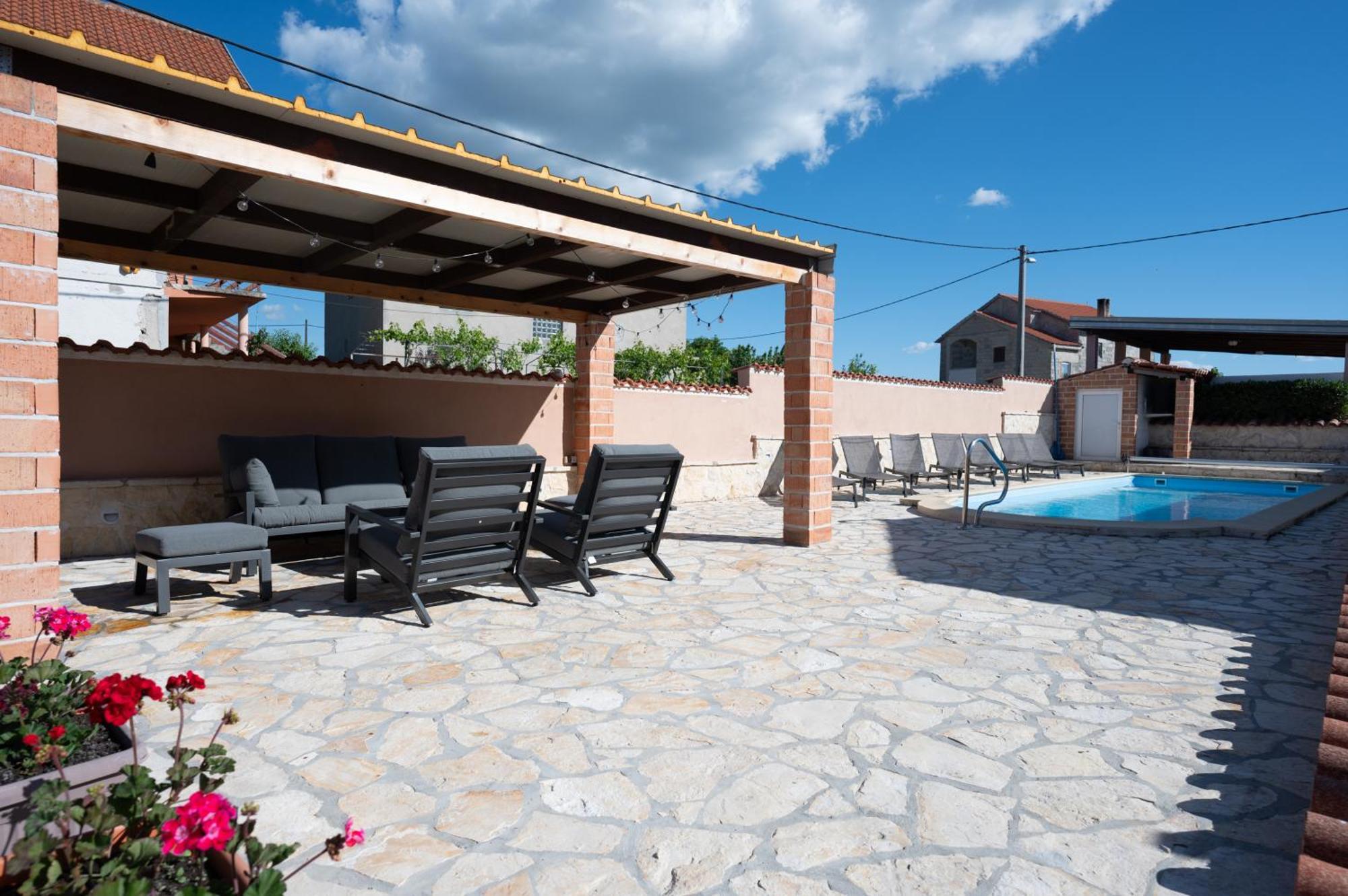Holiday Home Luka Pridraga Kültér fotó